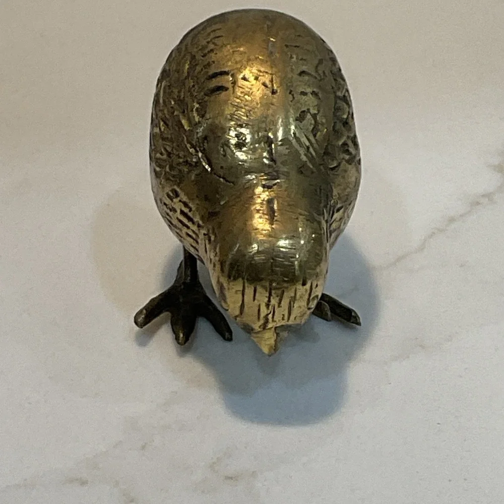 Vintage solid brass bird figurine Quail with feet 2